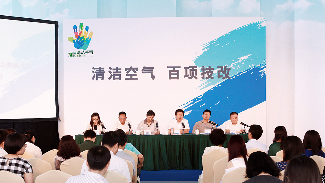 曲美家居2024年鑑：奏響創(chuàng)新與堅(jiān)守的樂章